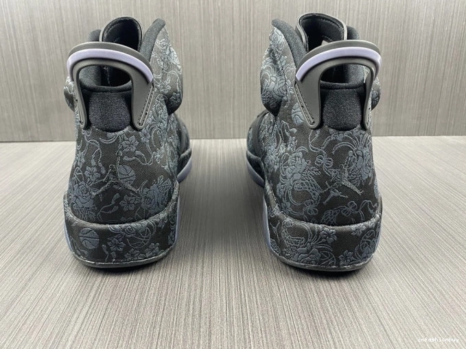Retro Black Jordan (W) Triple 6 SD DB9818-001 0824